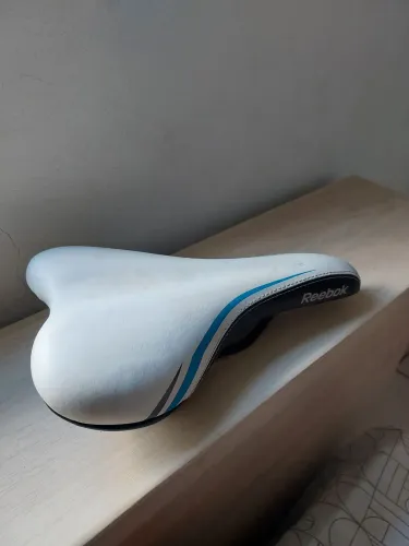 Sela de bicicleta