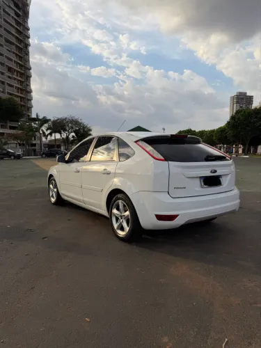 Ford Focus 1.6 S/se/se Plus Flex 8v/16v 5P 2013