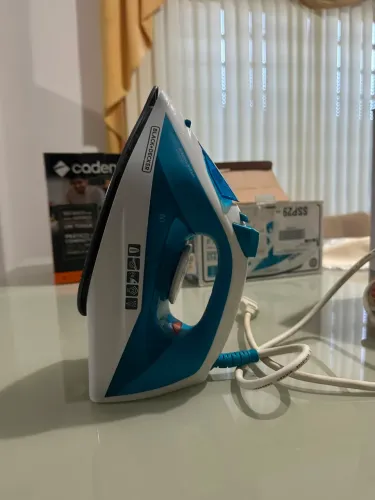 FERRO DE PASSAR A VAPOR BLACK+DECKER
