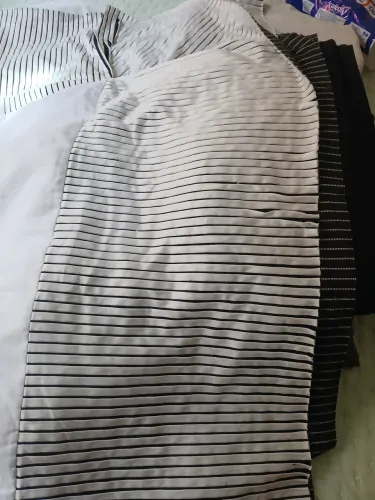 Saia para cama queen ótimo estado