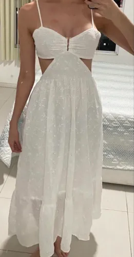 Vestido branco longo em laise
