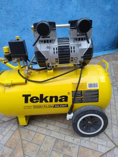 COMPRESSOR TEKNA CPSH9050 50 LITRO SEM ÓLEO - MUITO NOVO