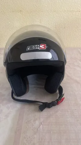 Capacete novo
