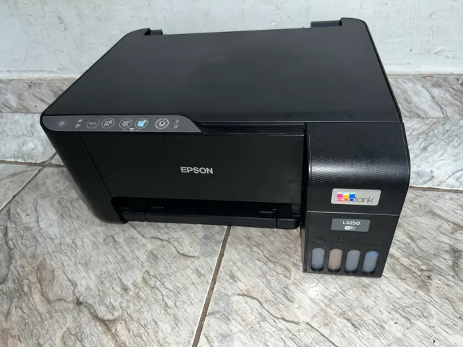 Vendo impressora Epson para retirada de peça
