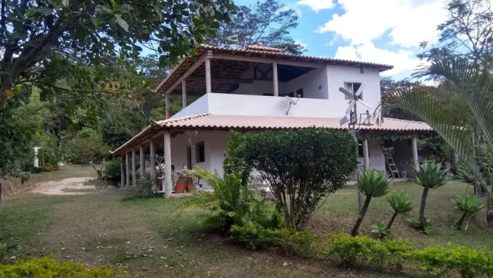 Casa de Condomínio com 4 quartos à venda em Betim