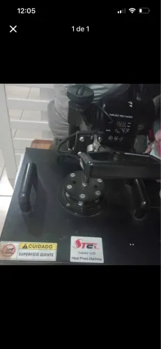 Prenssa Térmica para Estamparia camiseta , bone , Copo ela está zerada completa
