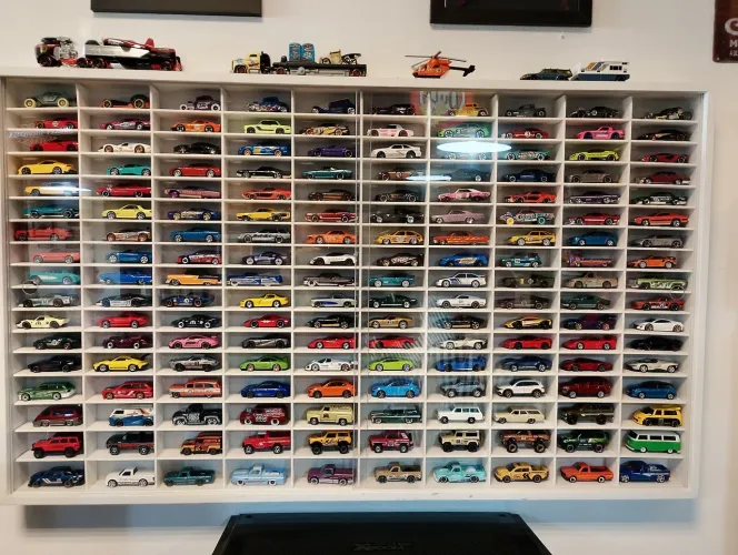 Vendo coleção de Hot Wheels 200 carrinhos