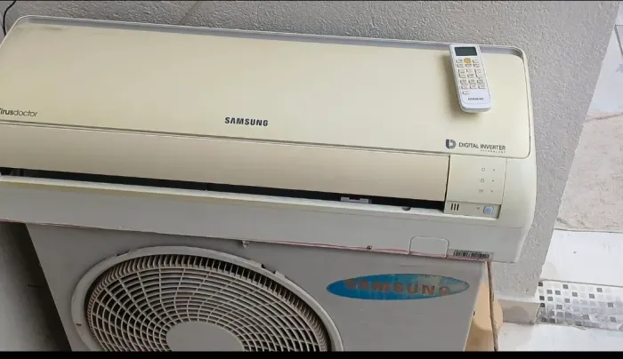 Vendo ar condicionado sansung inverter 12.000 blusa semi novo 