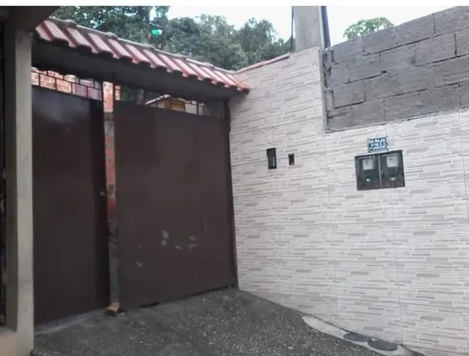 CASA NA PAVUNA DE VILA ( 2 QUARTOS ) R$70.000,00