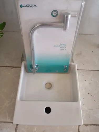 Vendo cuba com a torneira $250