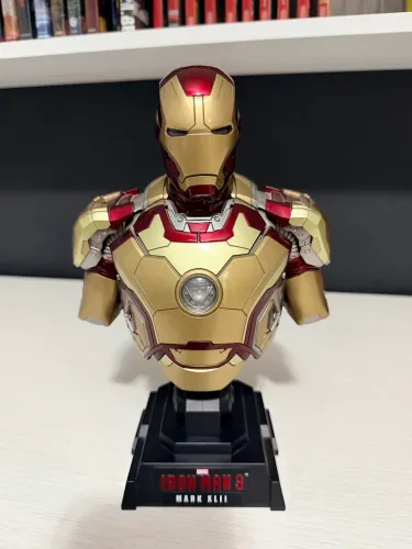 Iron Man 3 Mark XLII Busto 1/4