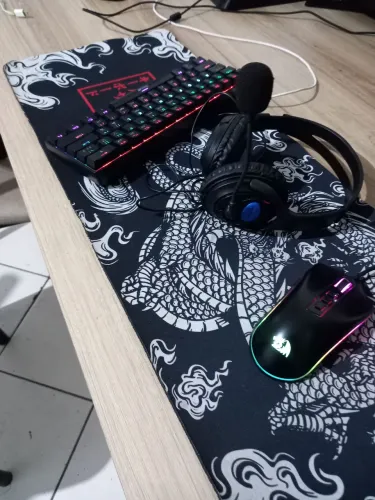 kit de periféricos (Teclado, mouse e fone hed set)