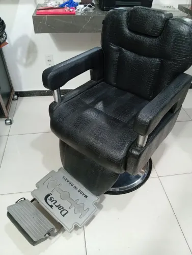 Cadeira para barbearia Darus