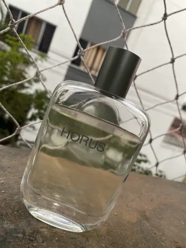 Vendo perfume Natura masculino HORUS!!?