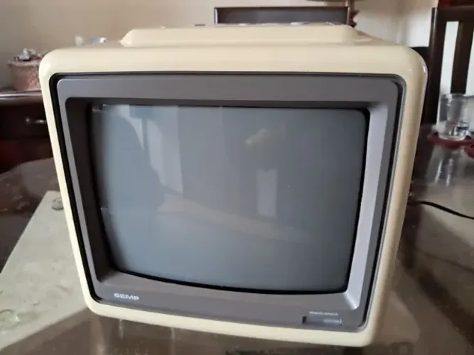 tv semp toshiba de 10 polegadas
