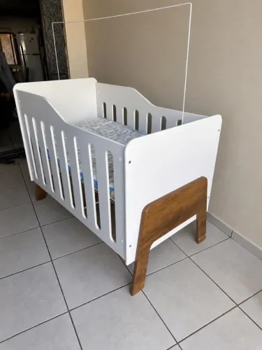Berço americano Padrão 1,33m x 77 cm largura