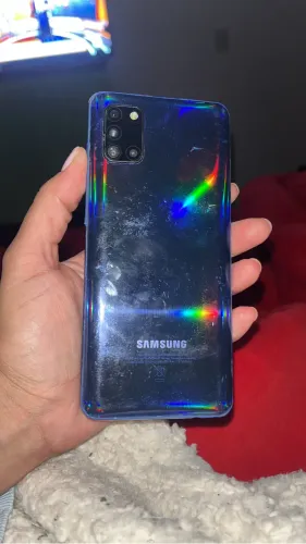 Vende celular Samsung A31