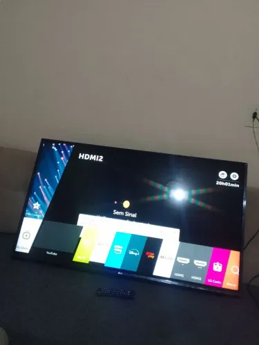 Smart tv lg 49 polegadas funciona perfeitamente acompanha controle, retirada no Barreiro