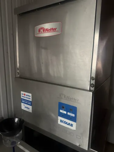 Lava-louças Industrial Netter NT 200 D - Para Conserto | Ótima Estrutura em Inox