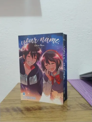 Mangá Your Name Volume Único