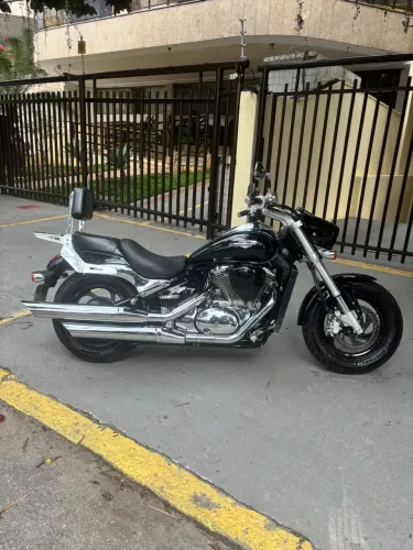 Suzuki Boulevard M800 Preta 2016