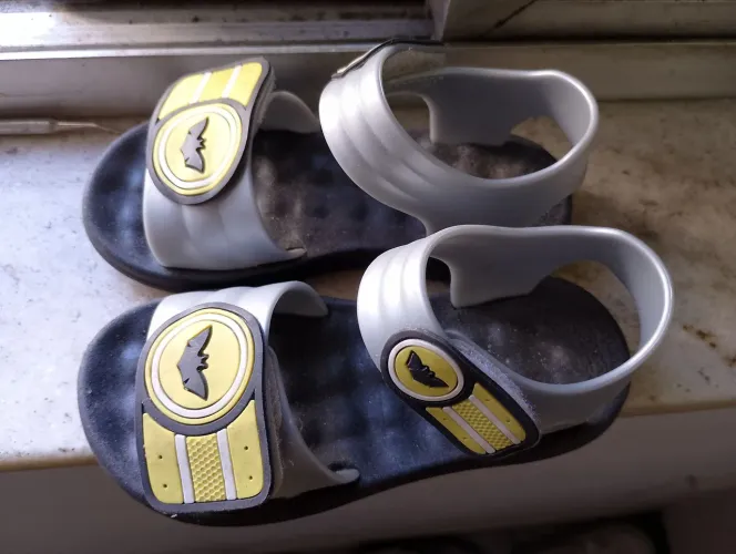 Sandália infantil masculina