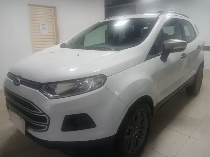 Ford Ecosport Freestyle 1.6 16V Flex 5P 2013