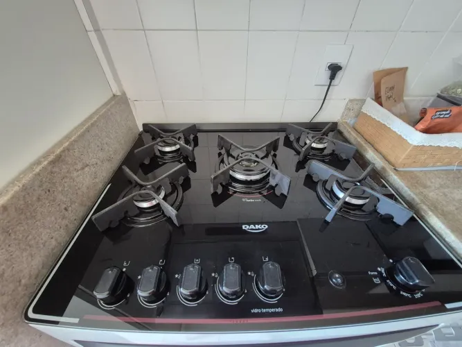 Fogão dako supreme 5 bocas - branco com mesa de vidro