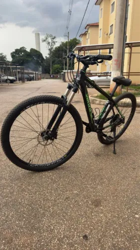 Bicicleta Venzo aro 29