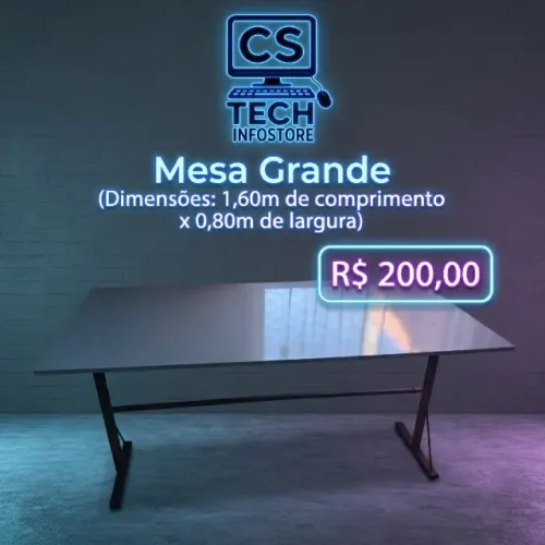 Mesa Grande Com 1,60 De Comprimento e 80cm De Largura