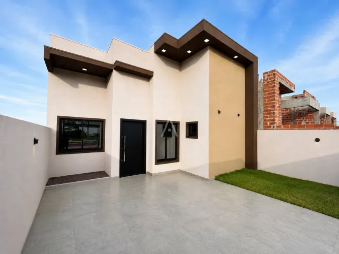 Casa Residencial 3 quartos para aluguel no Bairro Jardim Parizotto em TOLEDO por R$ 3.000,