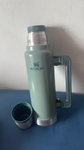Garrafa térmica Stanley original Classic 1.5L