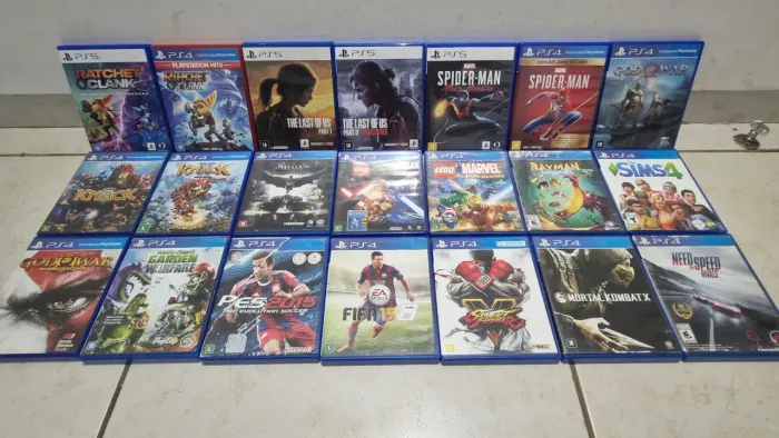 Jogos midia fisica de ps4 e ps5( olhar descriçao)