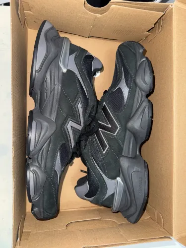 New balance 9060