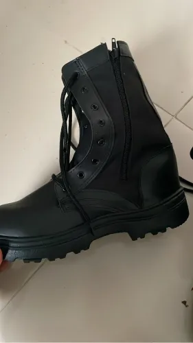 Coturno militar