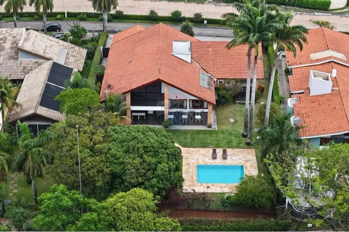 Casa no Condomínio Bosques de São Bento I, com 4 Suítes a venda em Sorocaba-SP
