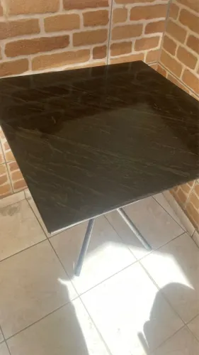 mesa de mármore 