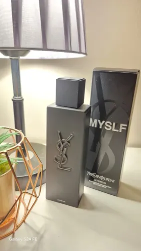 MYSLF + SÌ + AZZARO - DESAPEGO 