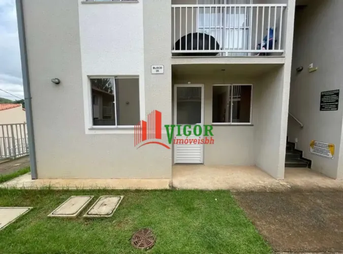 Área privativa com 2 quartos, 1 vaga e 45m² à venda no Condomínio Vila Bella Lyon, Santa L