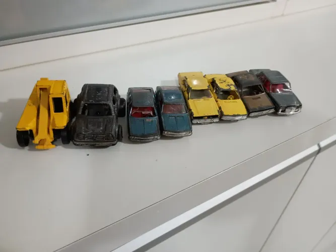 Miniatura Rei Alfema ( tipo Matchbox ) Porsche Audi Mercedes