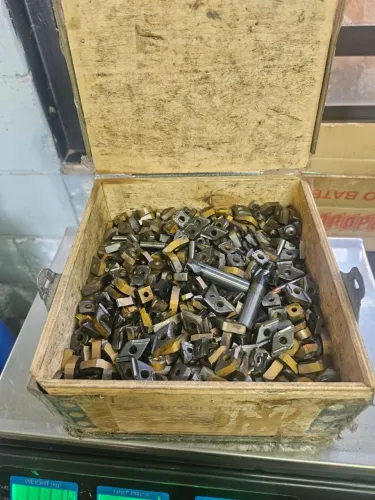 Compramos Sucata de Metal Duro Tungstênio WhatsApp * Rodrigo 