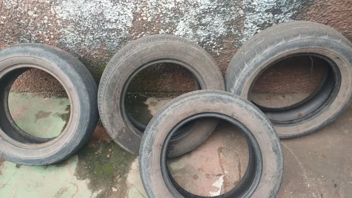 Pneus 175/65 R14