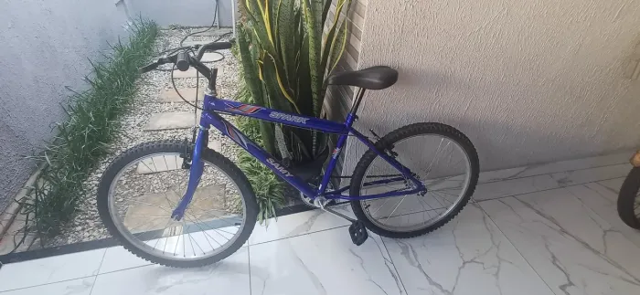 Estou vendendo a minha bicicleta 