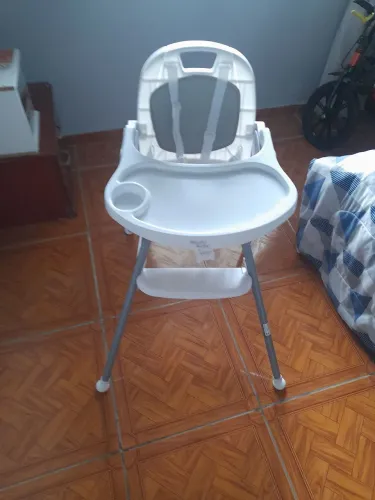 Cadeira de alimentação de bebê 