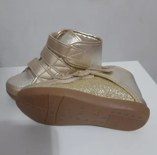 Tênis Infantil Dourado da Klin