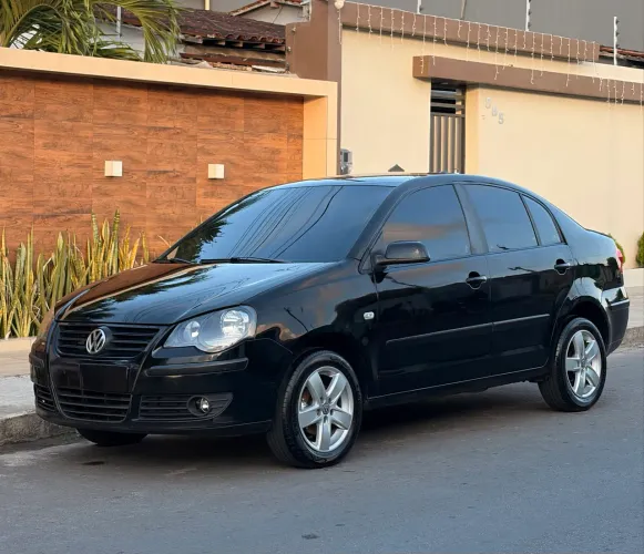 Volkswagen Polo Sedan 1.6 MI Total Flex 8V 4P 2009