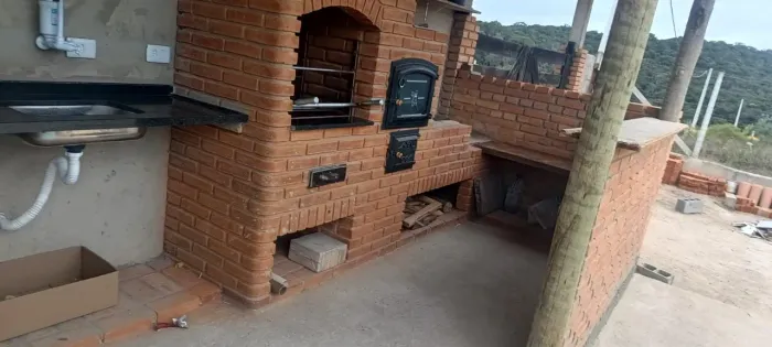 Pedreiro, azulegista  Cesário neis