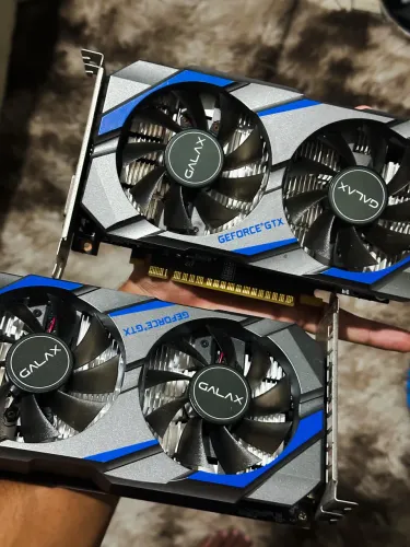 2x Placas de Vídeo Galax GTX 1050 Ti 4GB (Para Conserto/Peças)