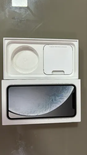 iPhone XR 
