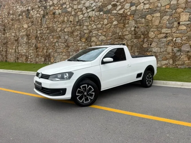 Volkswagen Saveiro Trendline 1.6 T.flex 8V CD 2015